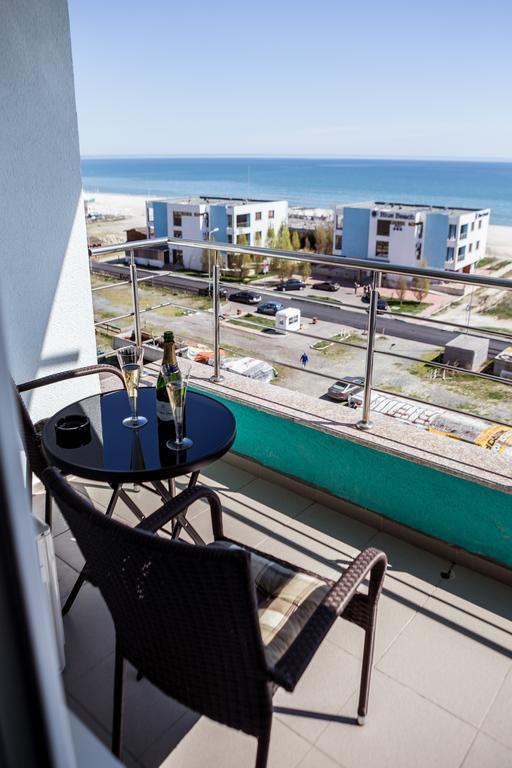 Oasis By The Sea - Summerland Apartment Мамая Экстерьер фото